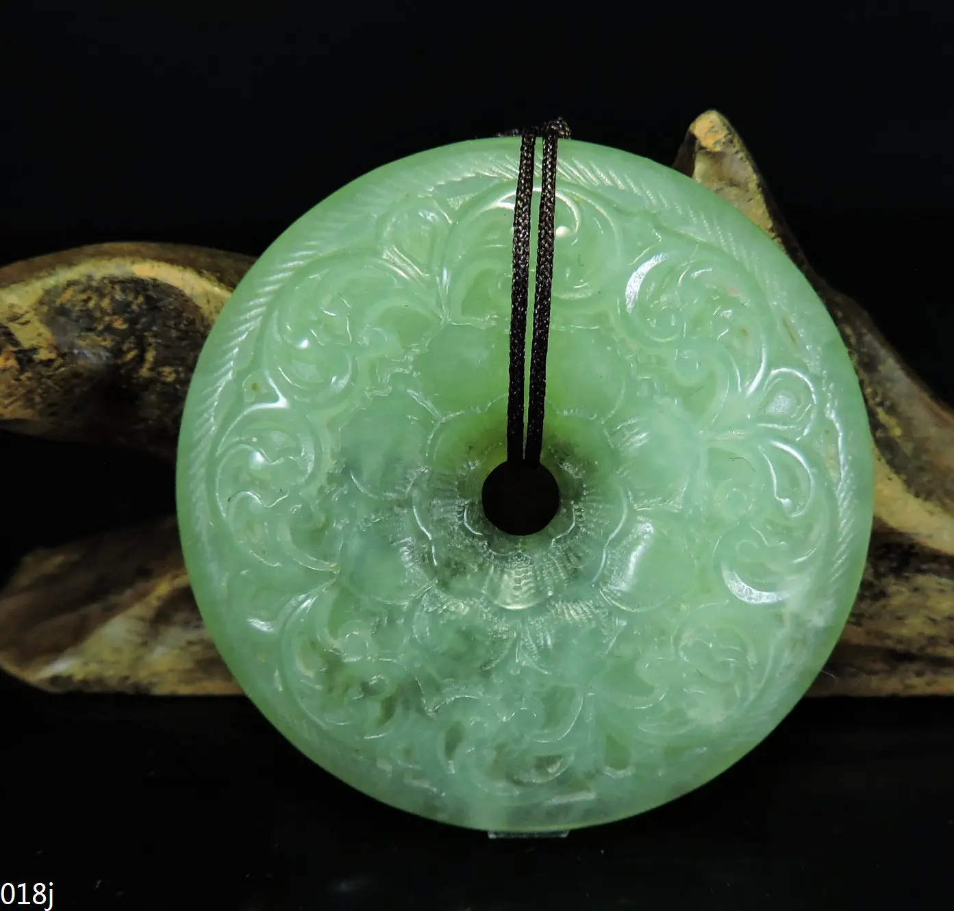 

Jade Jewelry Natural Jade Pendant Necklace Hand-Carved lotus coin Jadeite Necklace Pendant Gift No Treatment 018j