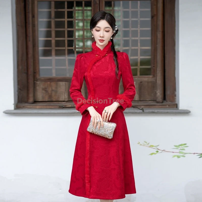 

2025 женское улучшенное qipao в этническом стиле в стиле ретро, китайский стиль, зимнее повседневное теплое модное qipao, элегантное облегающее qipao