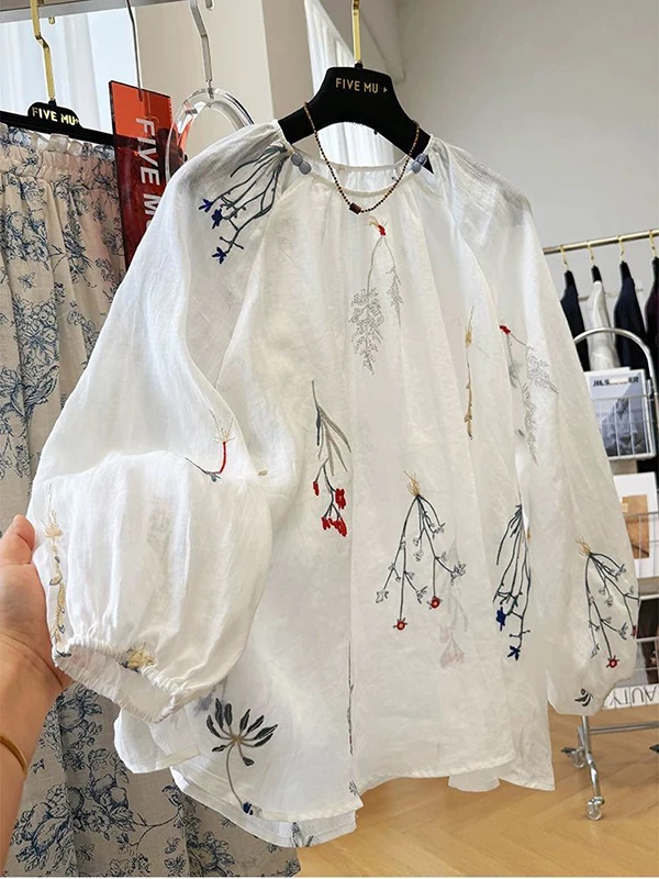 

Ins High-End Retro Embroidered Long Sve round Ne Lightweight Summer Sun Protection irt for plus Size Women