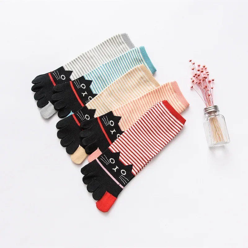 5 Pairs Cotton Five finger Socks Ladies With Horizontal Stripes Cat 5 Toe Sock Casual Ankle Cute Animal Socks Harajuku Women