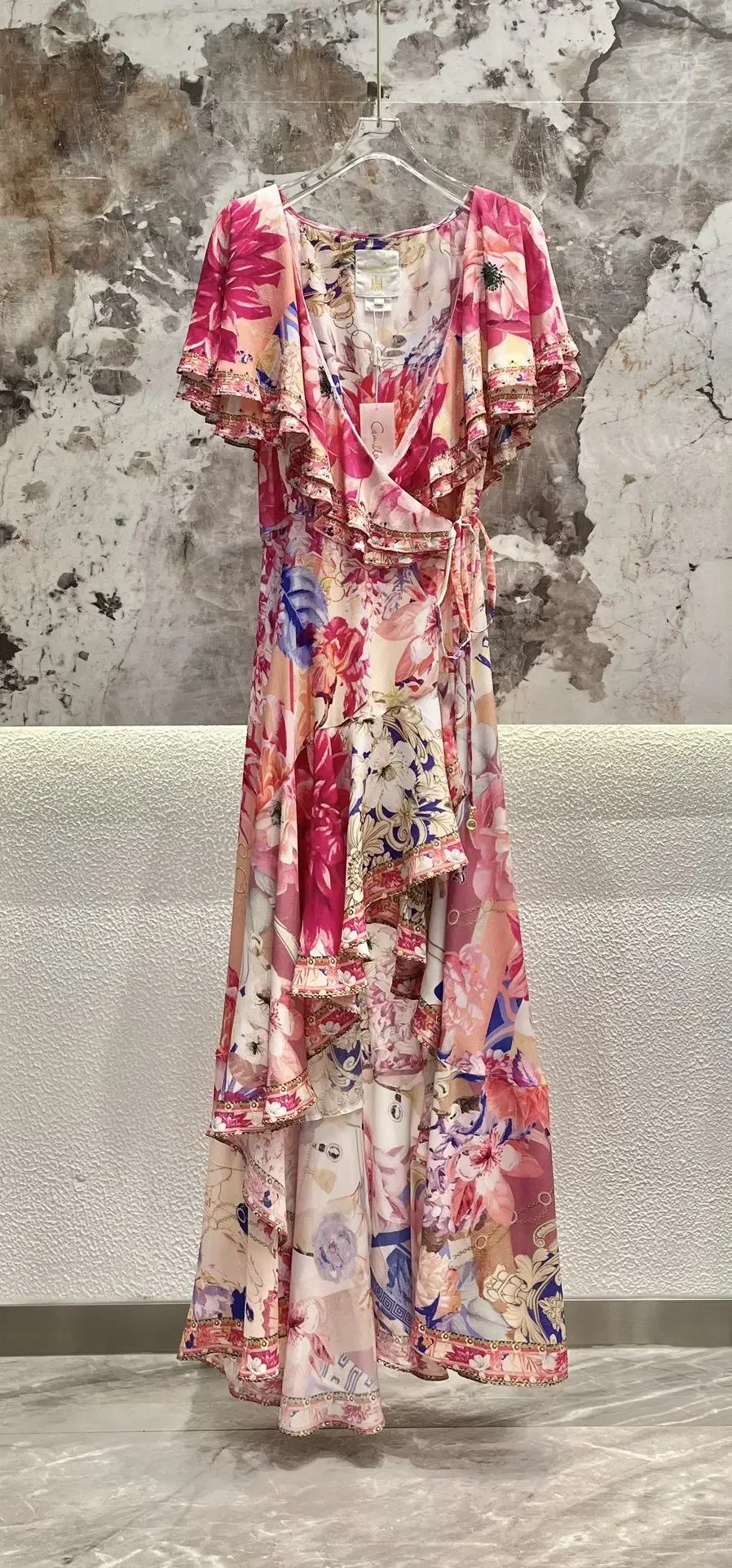 Frauen Blumen druck Maxi kleid mehr schicht ige V-Ausschnitt Flare Ärmel Perlen Urlaub 100% Seide Robe