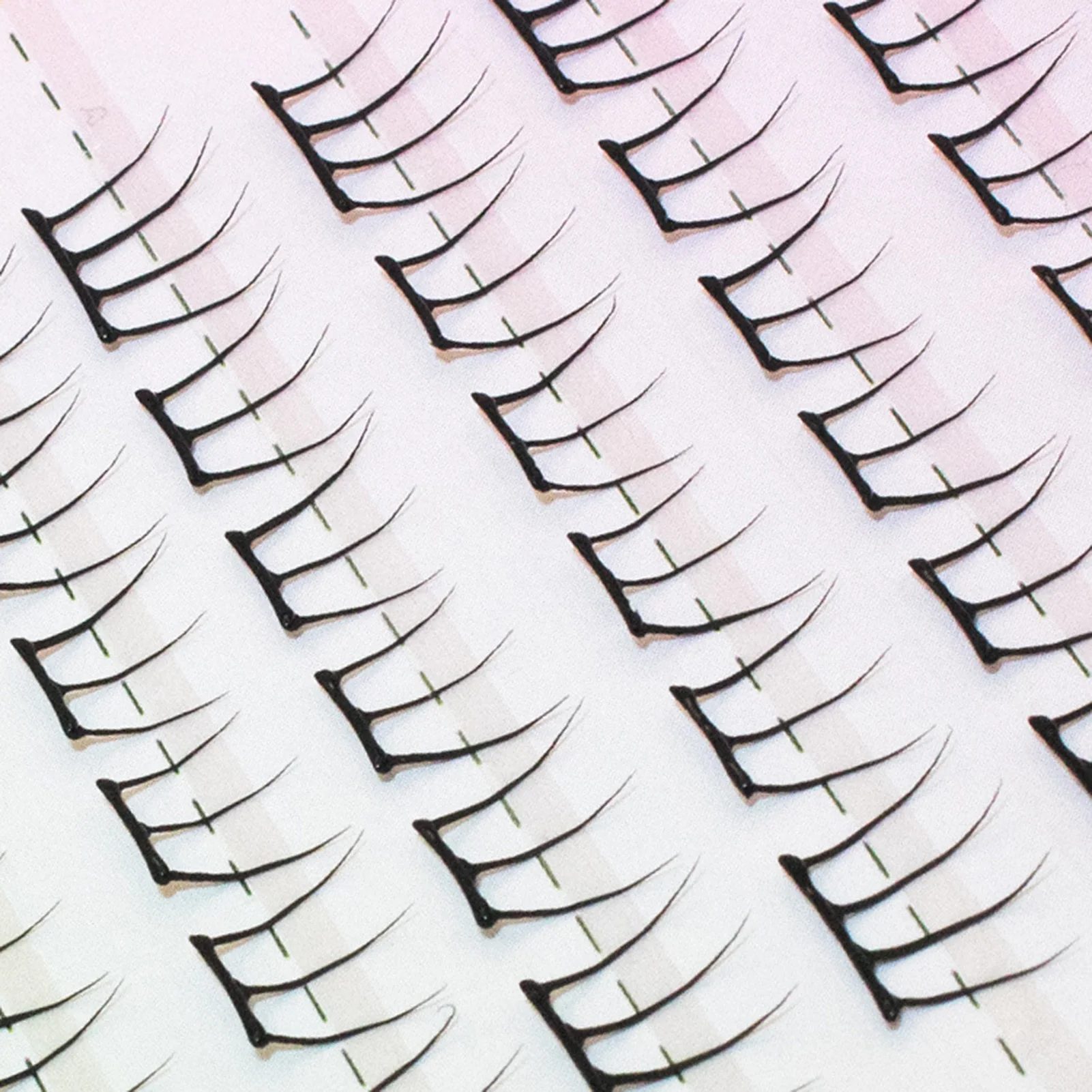 رموش صناعية بدون غراء على الطر - مراجعة Eyelash Extension No 9 وسعره