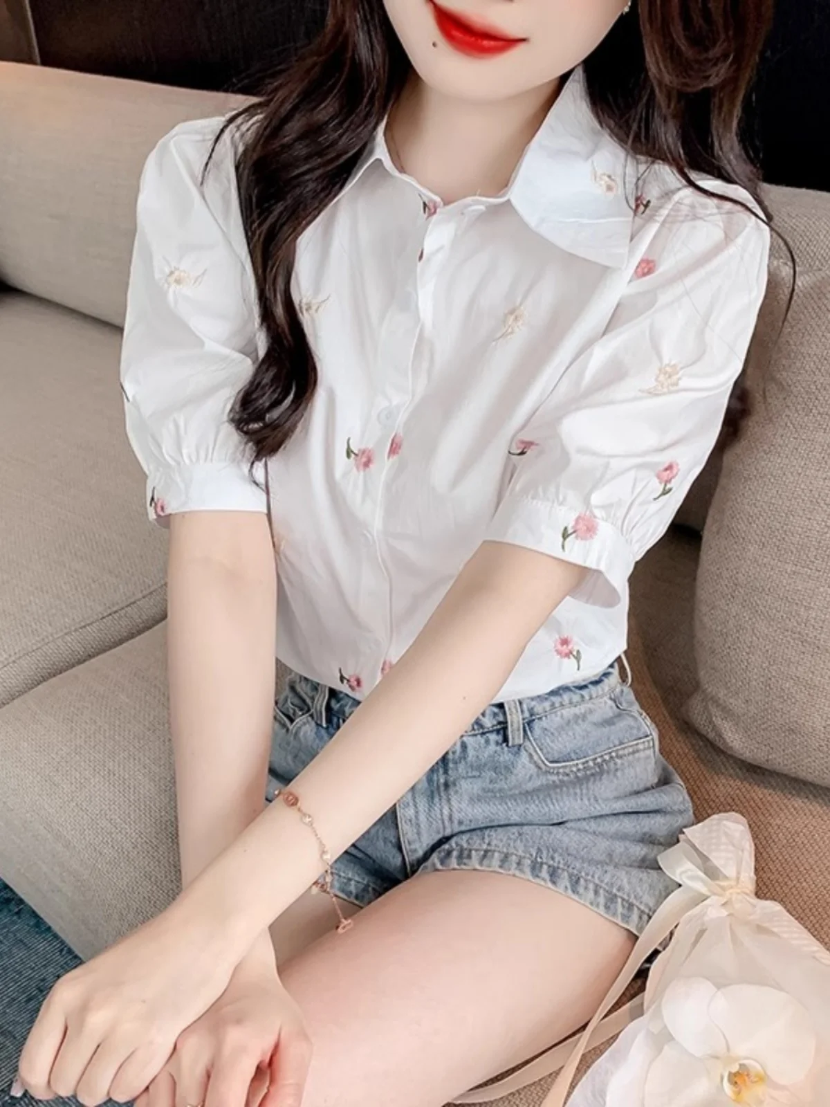

Casual Versatile Print White ort Sve irt Women Summer 2026 New Office Commute Turn-down Collar Top Loose Fit Bubble Sl...