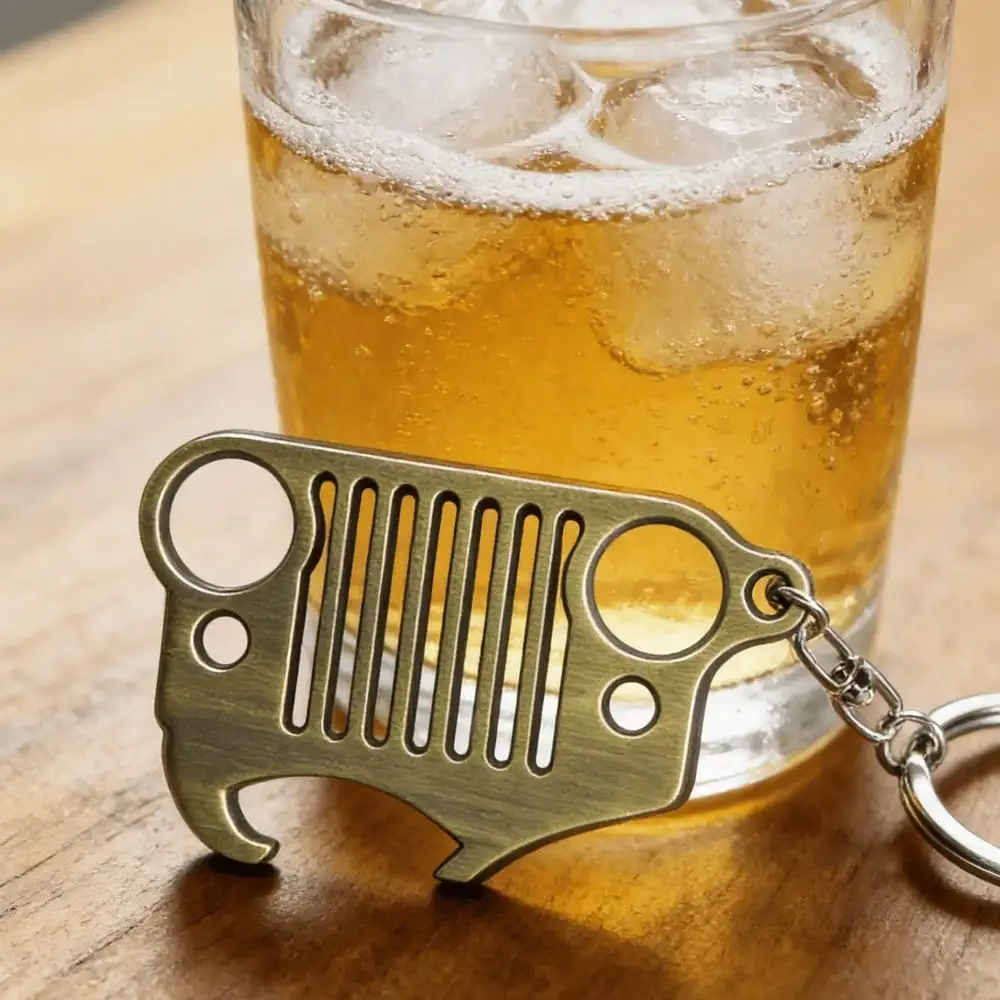 

Retro Bronze Keychain Bottle Opener|Dual-Function Metal Tool, Classic Practical Carry-On Accessory