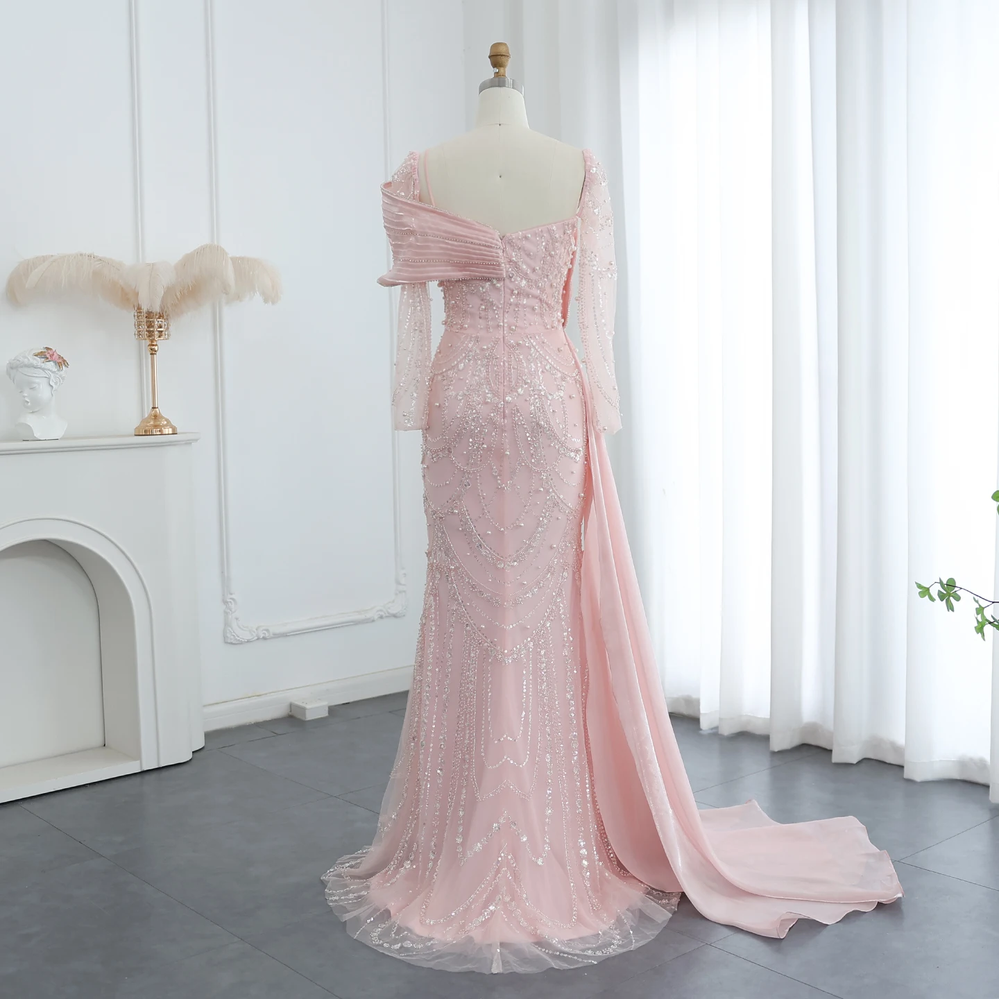 Sharon Said Luxuriöses Nude-Kristall-Meerjungfrauenkleid mit Überrock, Langen Ärmeln, Dubai Hochzeits- und Abendkleid SS256 Maßanfertigung – Detail 18