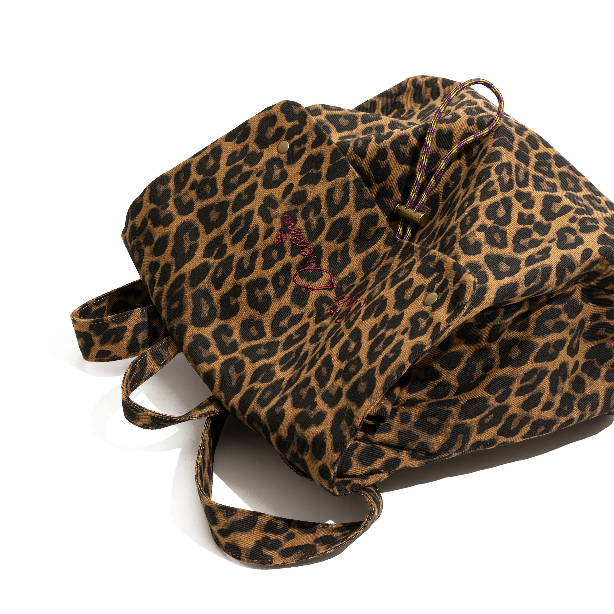 CKKUI Vintage Fashion Leopard Print Backpack Canvas Letter Design Casual Women's Bag Suitable for Daily Commuting Hiking Bag