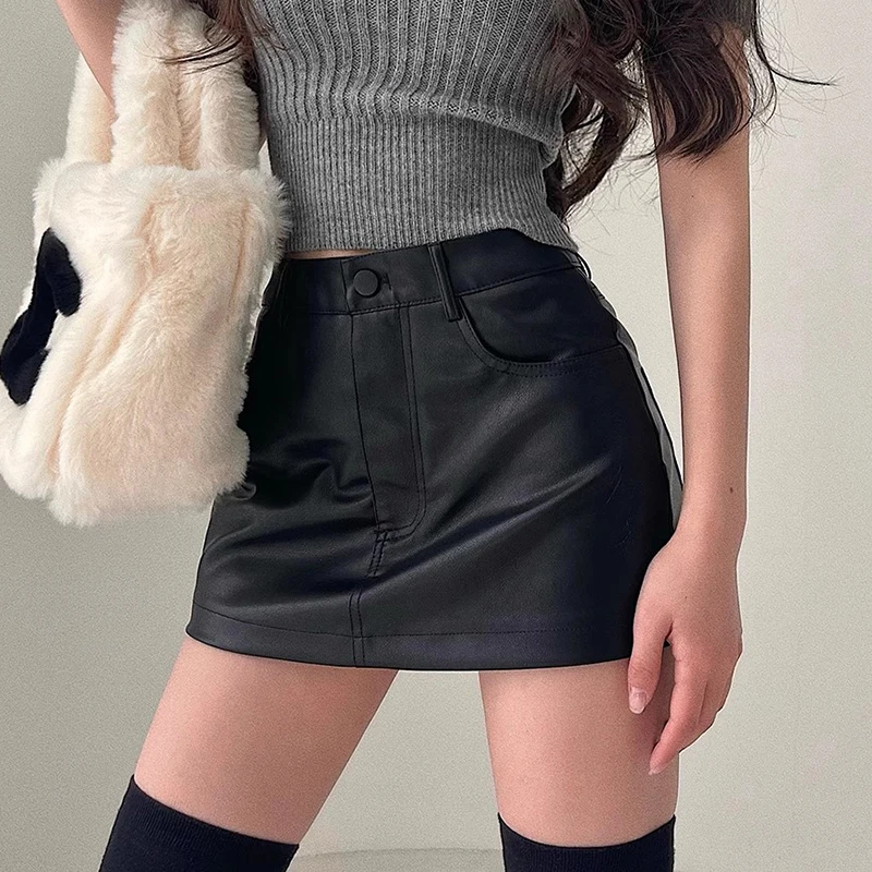 Retro High Waist PU Culottes Women Versatile Shorts Skirt Slim Fitting Sexy Hip Wrap Skirt All-Match Sweet And Spicy Summer