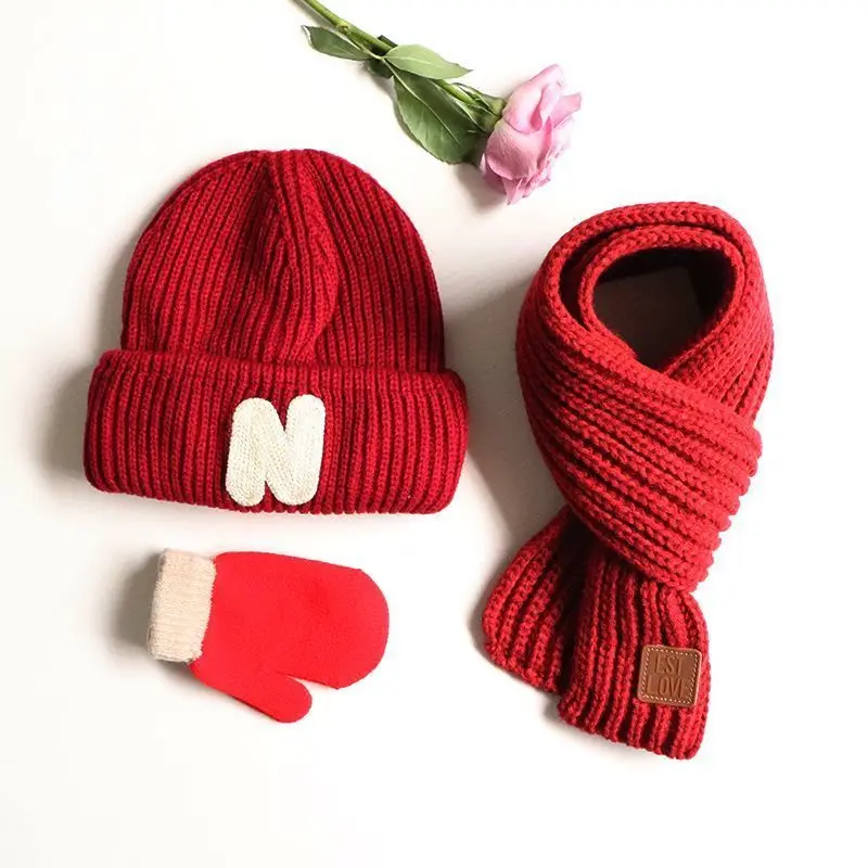 Baby hat Autumn/winter children\'s hat scarf set boys and girls warm ear protection cute woolen hats