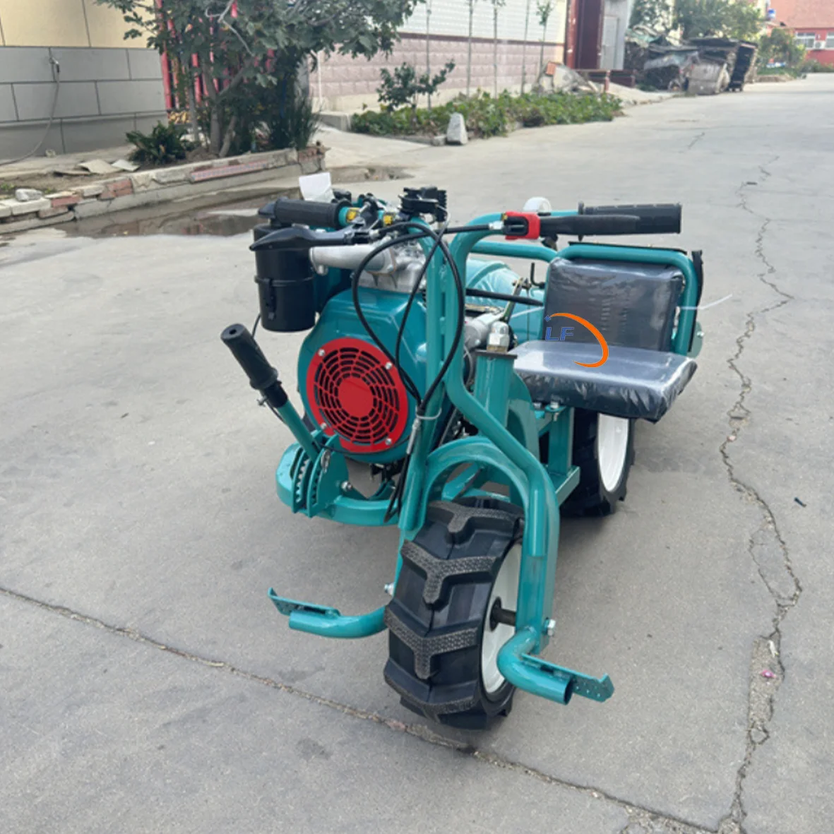 مصنع توريد آلة حرث كهربائية صغيرة محراث محراث كهربائي صغير عالي الجودة حراثة كهربائية للمزرعة