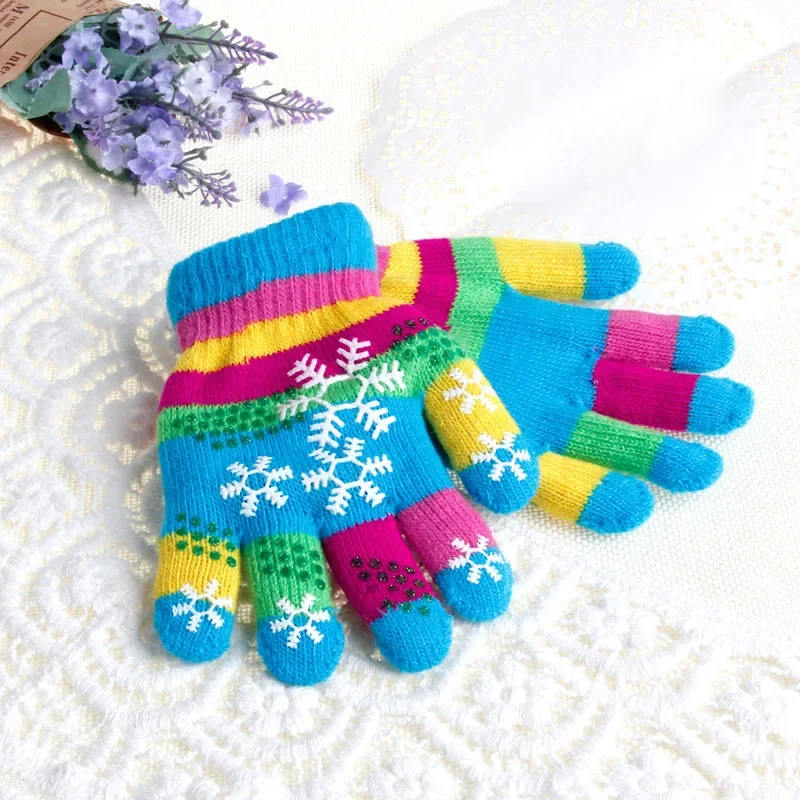 Kids Winter Thick Warm Magic Gloves Unisex Children Knitted Snowflake Patchwork Full Finger Wrist Gloves Mittens Wholesale