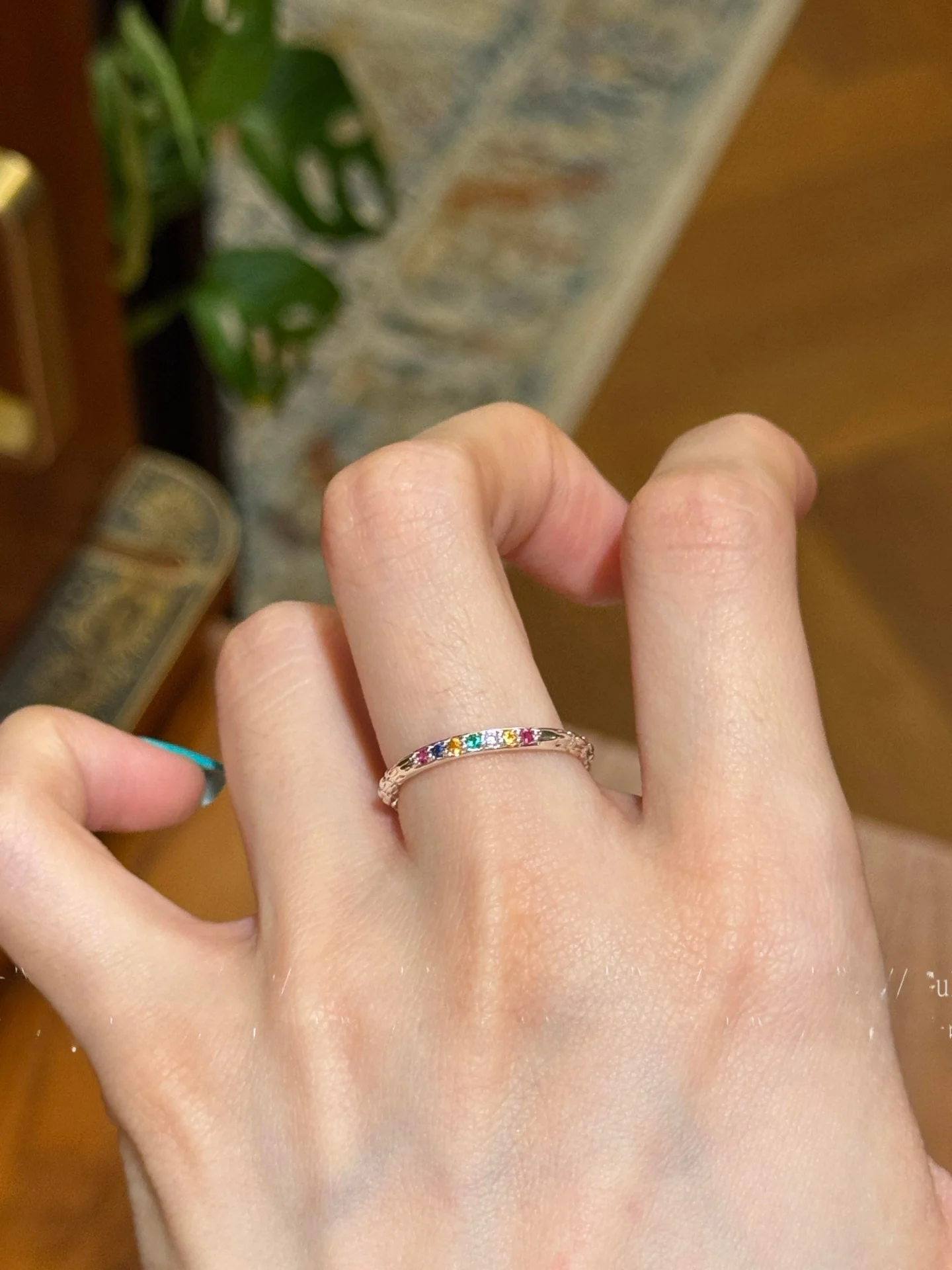 anillo-gulaya-s925-de-plata-de-ley-con-circonitas-de-colores-ultrafino-versatil-de-lujo-con-un-toque-de-alta-gama-joyeri