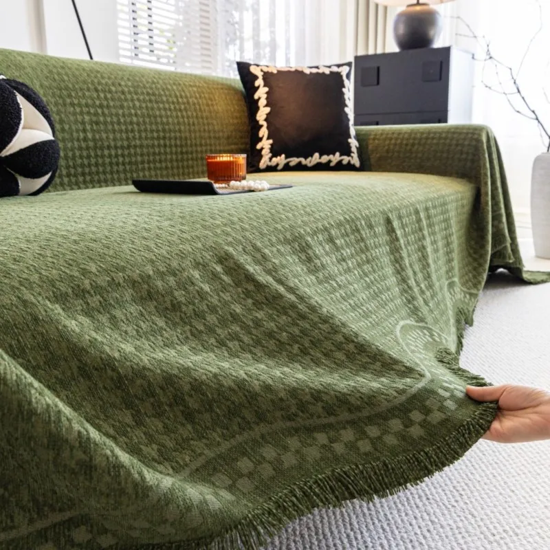 

All-Season Universal Minimalist Modern Anti-Cat Scratch Non-Slip Washable Couch Cover Soft Mats 2025 Chenille Sofa Throw Cover