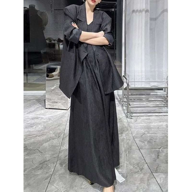 New Plus-size Women's Suit Dress Set, Chubby Girls Look Youthful and Stylish, Suit Jacket, Halter Dress, Two-piece Suit Dress