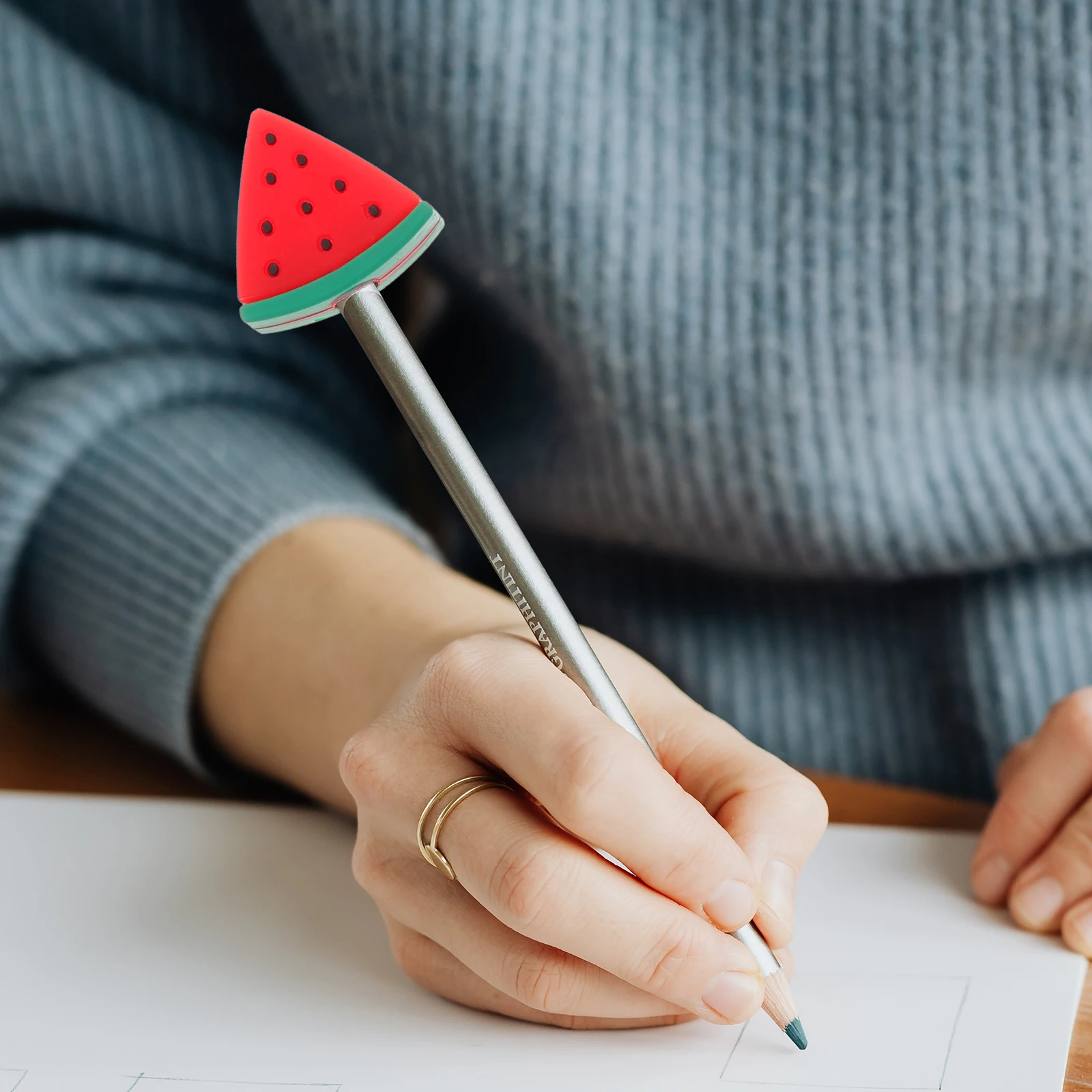 

30Pcs Adorable Pencil Caps Premium Silicone Material Smooth Long-Lasting Pencil Protectors Extender Function Ideal for School