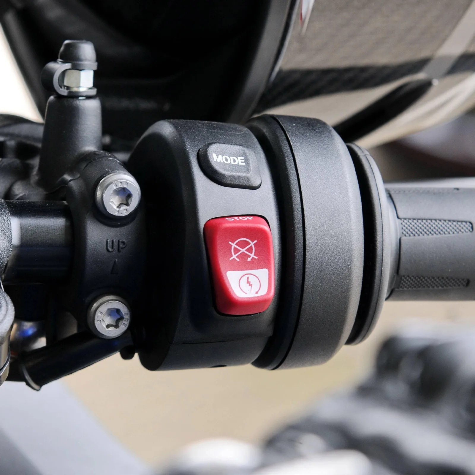 Motorcycle Start Push Switch Button Cover Fits for BMW R1200GS R1250GS ADV R NINET R18 S1000RR/R/XR F900R/XR R1200R/RS/RT R1250R