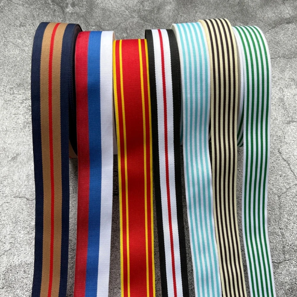 20 Meter 20 mm oder 25 mm buntes, dünnes, verschlüsseltes, gestreiftes Band, Kleidung, Dekoration, DIY-Spitze