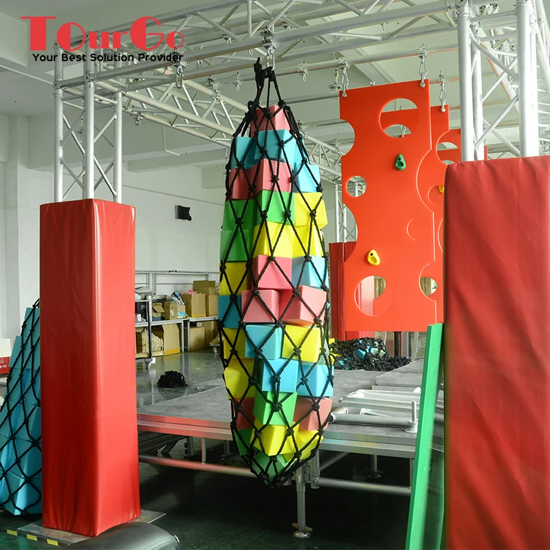 Siatka na tuby ładunkowe z piankowymi elementami, tor przeszkód dla dzieci American Ninja Warrior