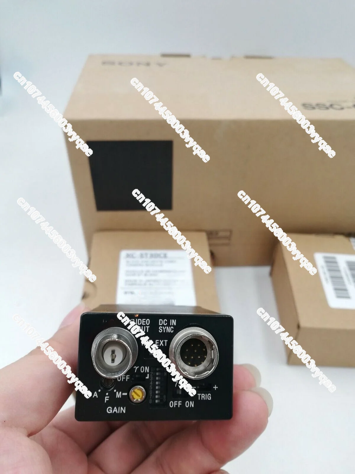 100% NEW Sony XC-ST30CE CCD industrial Camera IN BOX XCST30CE (DHL/)