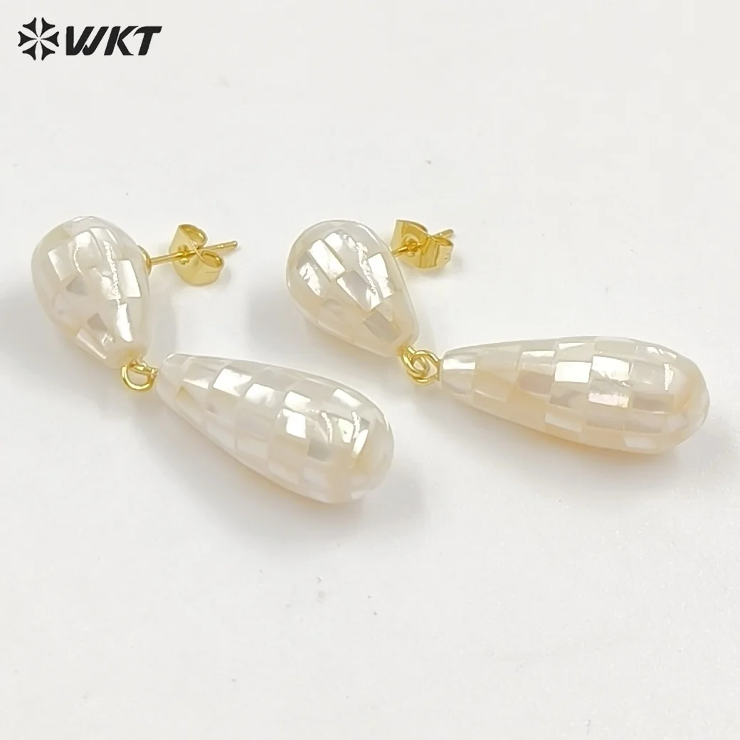 WT-MPE191 Abaloneshell And White Shell Water Drop Shape Checkered Pattern Charms Earrings For Women Retro Party Accessory