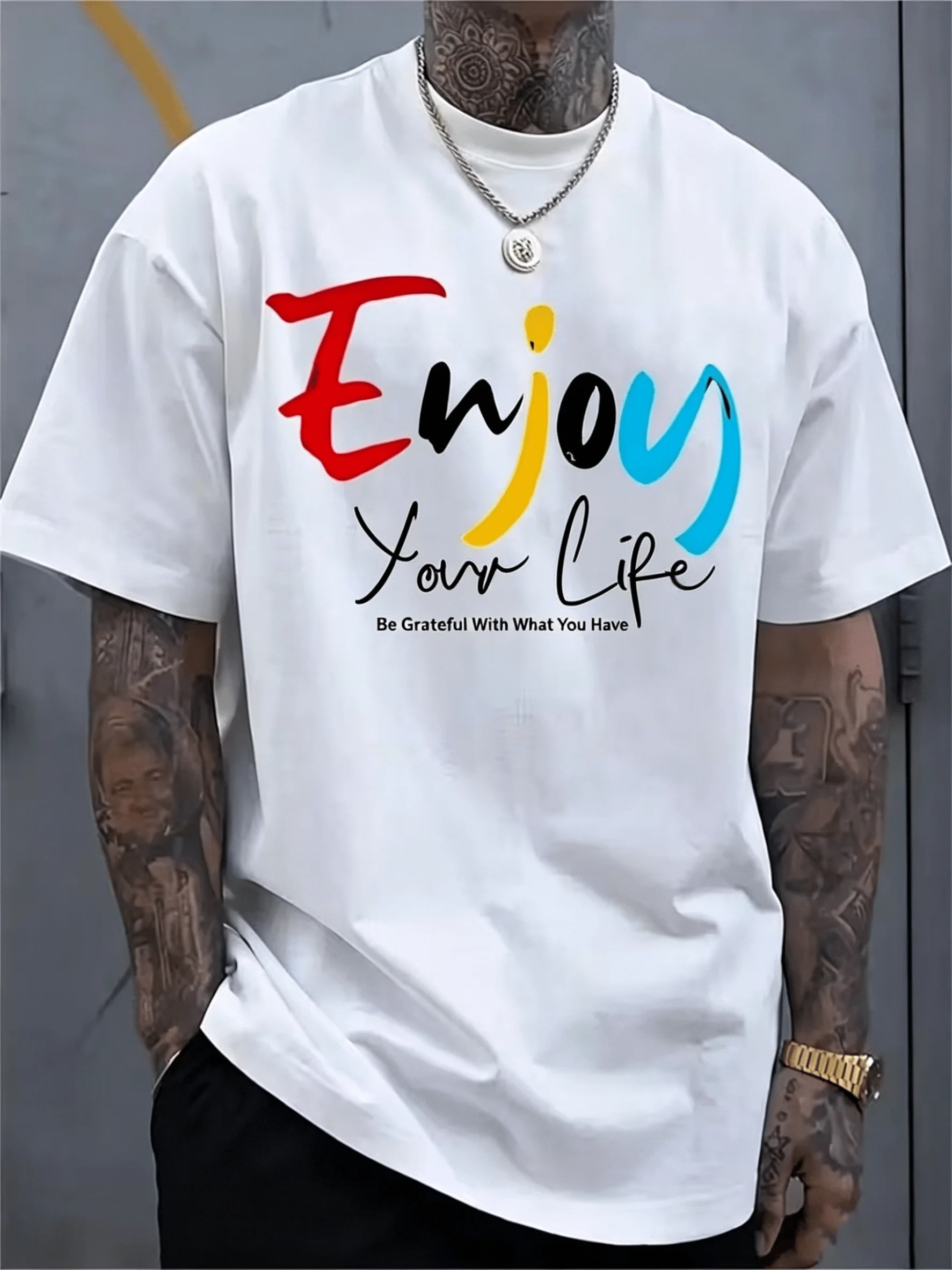 Men's 100% Cotton White T-Shirt, Machine Washable & Fade Resistant, 