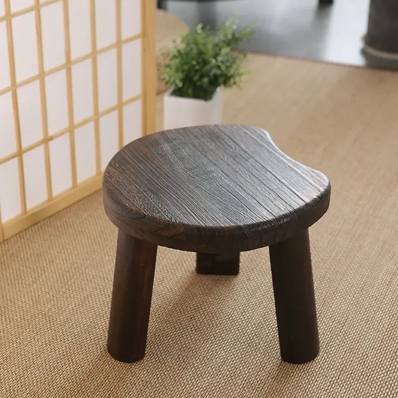 

Japanese-Style Wooden Stool Crescent Stool Round Tripod Home Furniture Stools For Living Room Bedroom Children Stools