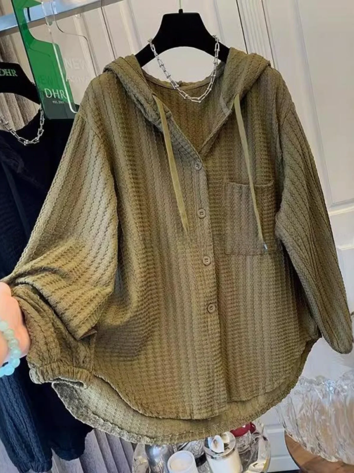 

Женская свободная повседневная верхняя одежда с капюшоном и плотной текстурой, винтажный дизайн, на пуговицах, с длинными рукавами, цветная