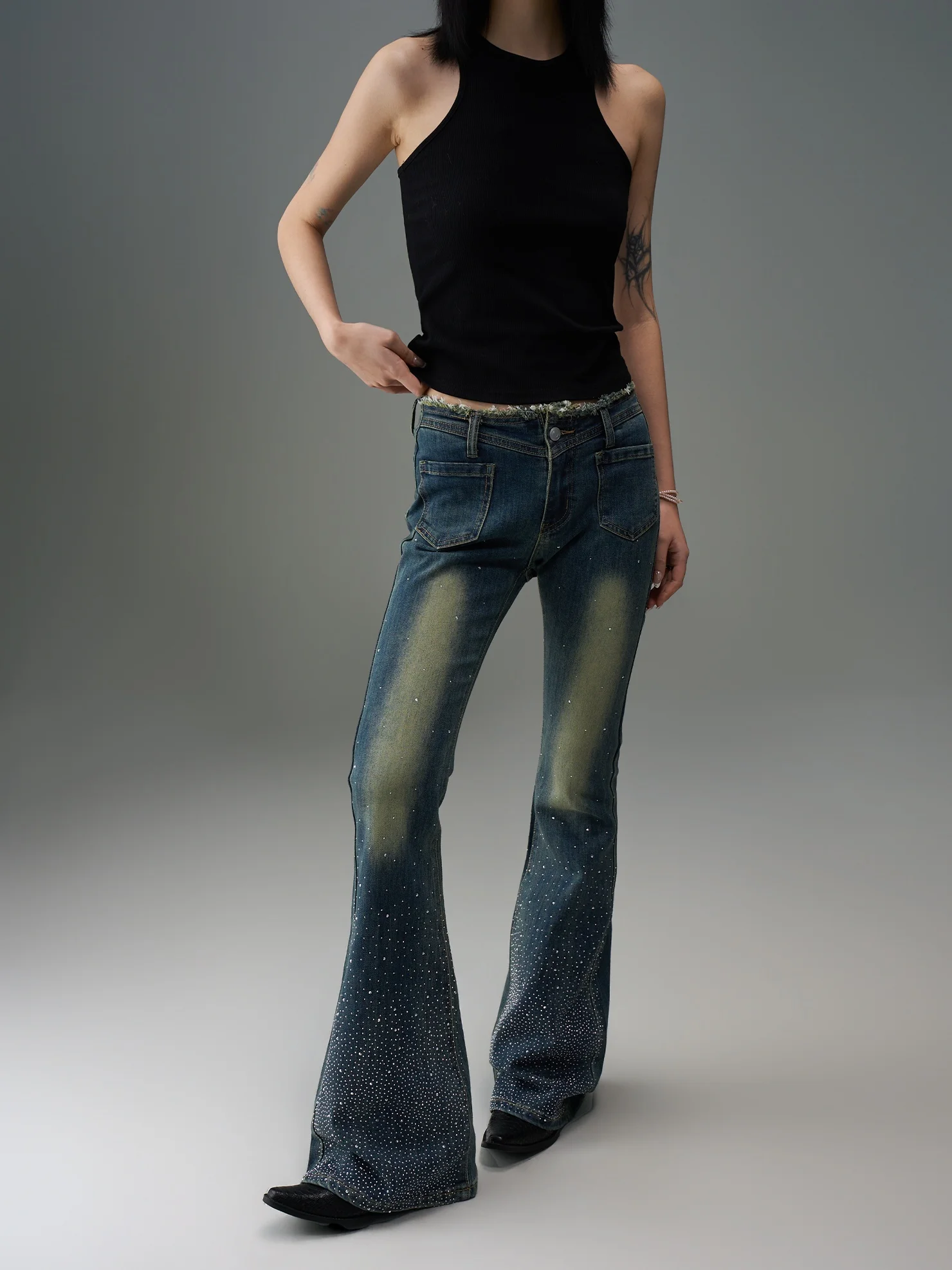 

Женские джинсы-клеш с низкой посадкой, повседневные, с эффектом потертости, в американском стиле, с рваными элементами на талии