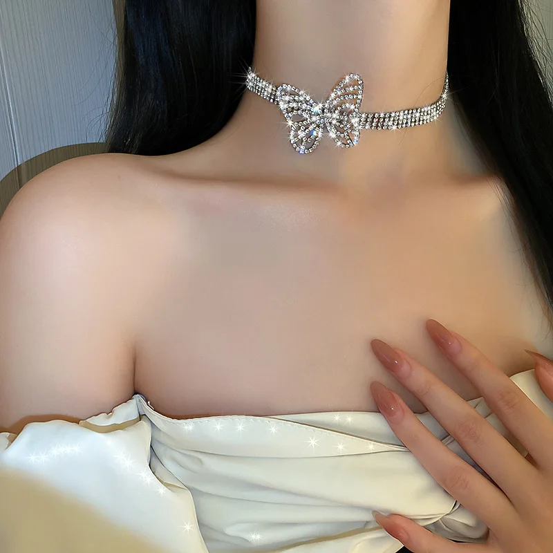 

Korean Luxury Full Crystal Butterfly Necklace For Women Jewelry 2025 Trending New Exaggerated Sweet Choker Short Necklaces Gifts