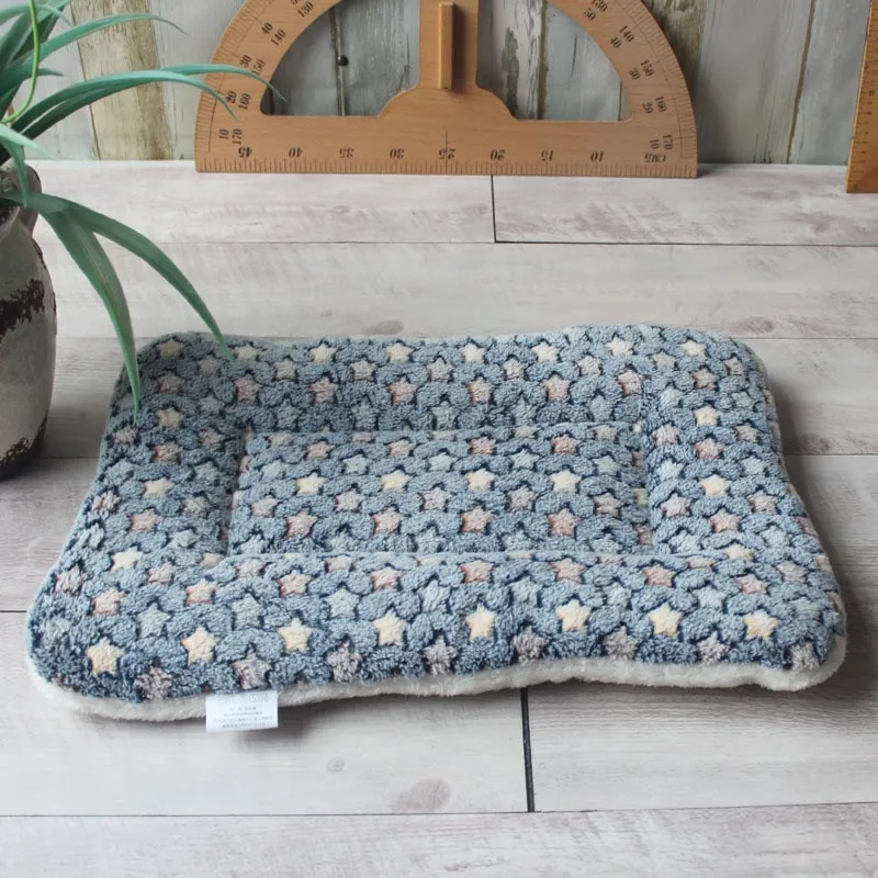 Flannel Mat Dog & Cat Bed 6