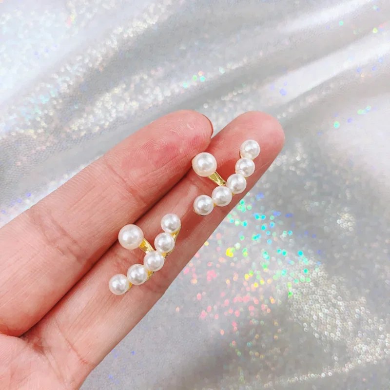 New Fashion Charm Heart Pearl Stud Earrings for Women Luxury Gold Color Wedding Bride Jewelry Accessories Gift Pendientes Mujer