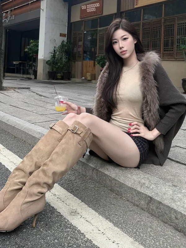 

Faionable Knitted Sweater Loose Fit Ele Lady Sle Autumn Season Long Sve Button Detail Warmth Guaranteed by Knitting