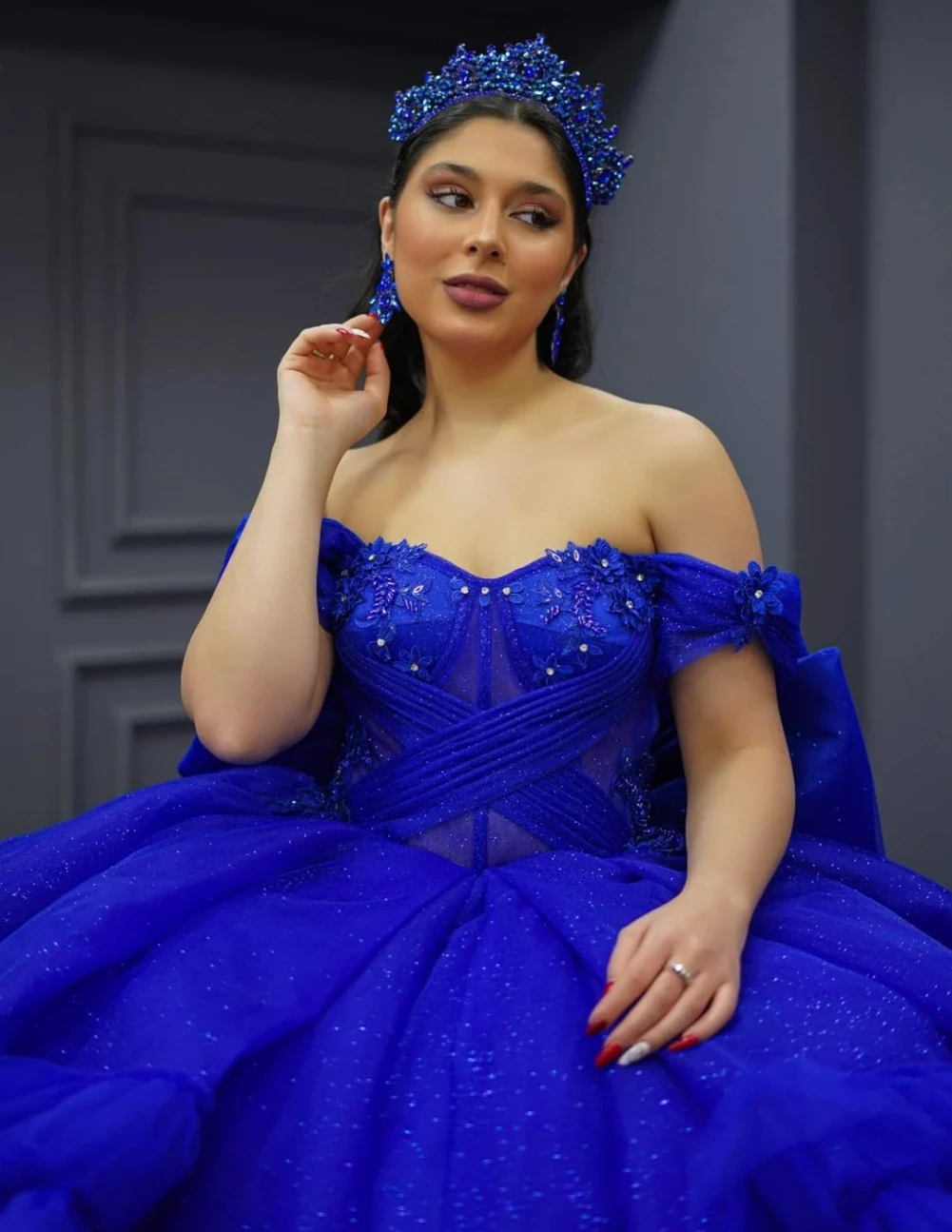 Robe de Quinceanera en tulle perlé à volants, robe Sweet 16 avec grand nœud, chérie à plusieurs niveaux, robe de soirée de Rh