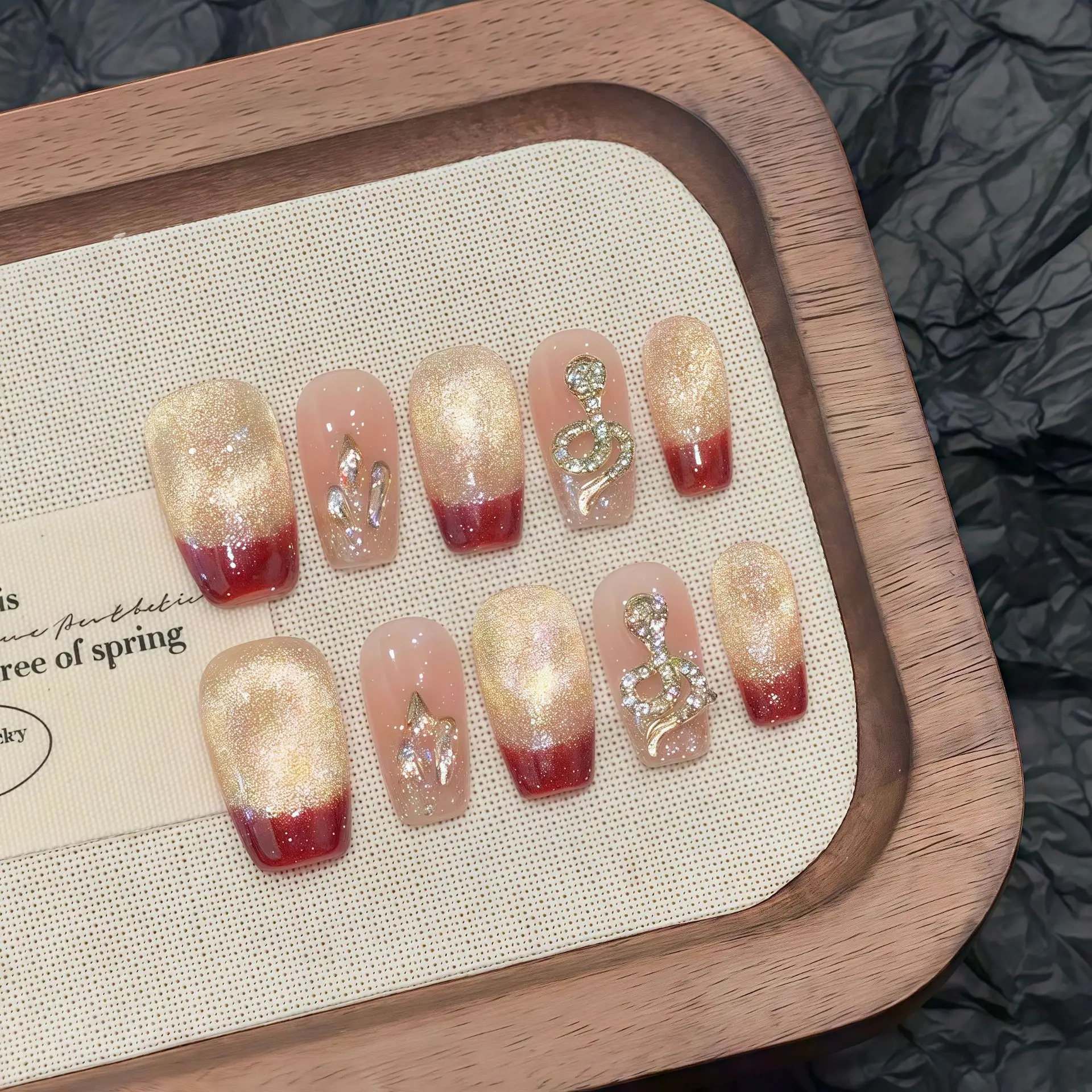 

10pcs Handmade Press on Nails Red French Stamping Snake with Sparkling Cat's Eye Fake Nail for Women Removable Wearable Nail