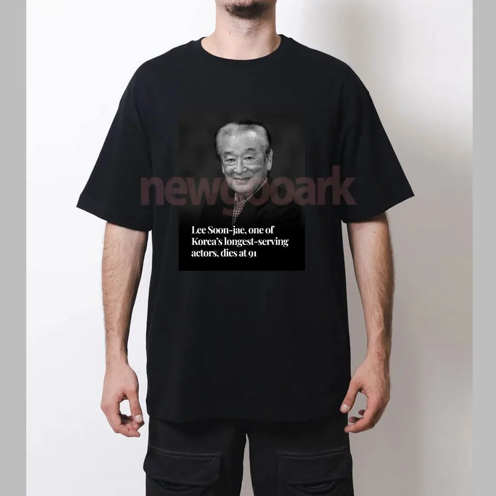 RIP Veteran Actor Lee Soon Jae Passes Away At 91 Graphic T Shirts Lee Soon Jae 1935-2025 T-shirt Thanks for The Memory Shirt