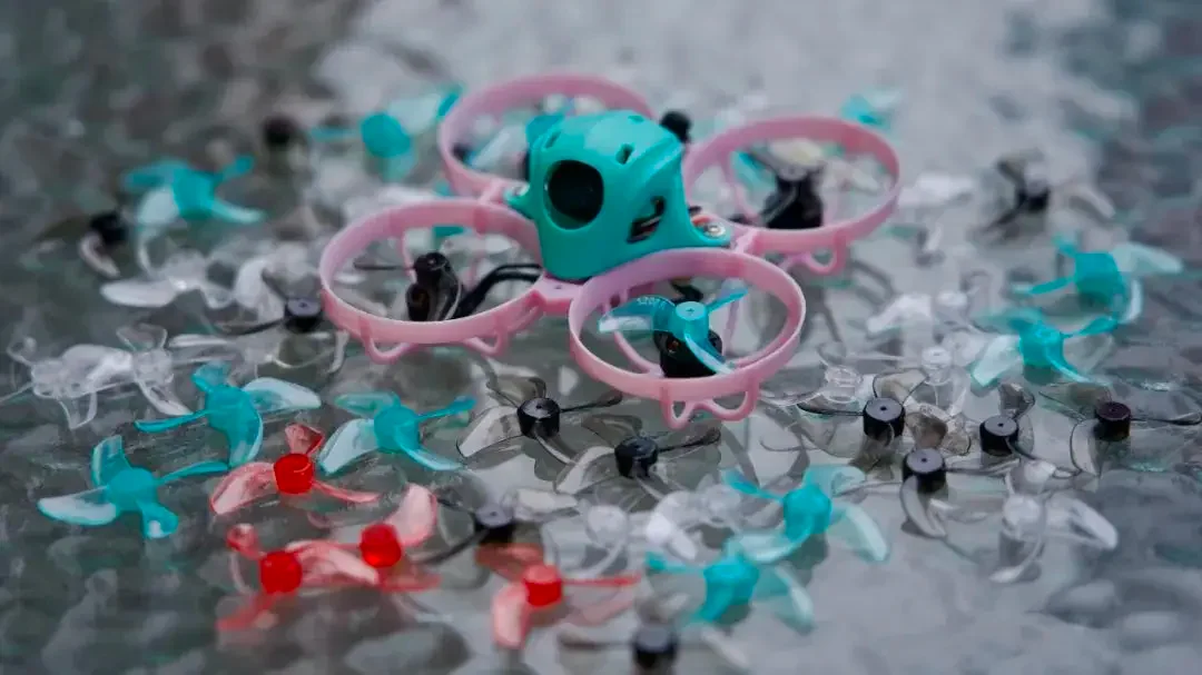 4Pairs 8PCS Gemfan 31mm 1208 3-Blatt 1209 4-Blatt PC Propeller 0,8mm/1mm/1,5mm Loch Für FPV Freestyle Tinywhoop Drone 0702 Motor