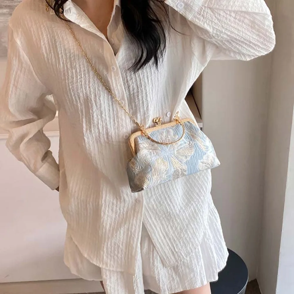 Sluiting Frame Borduren Chinese Stijl Handtas Luxe Portemonnee Hanfu Shell Handtas Grote Capaciteit Polyester