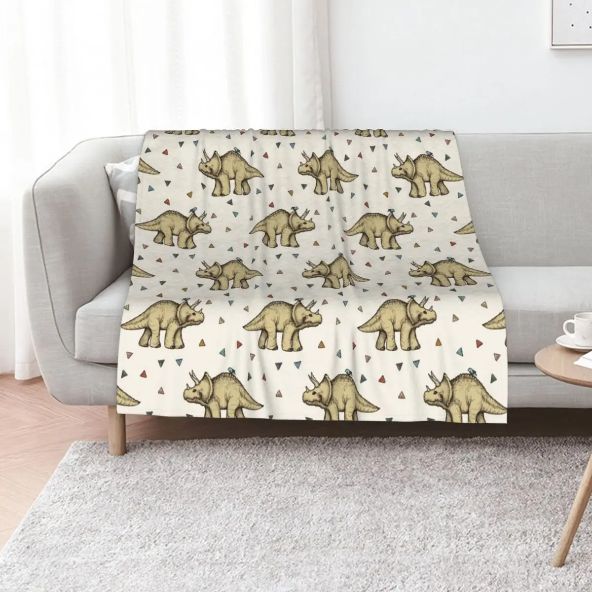 Triceratops & Triangles Throw Blanket Comforter Luxury Throw decorative for babies Picnic Quilt Blankets