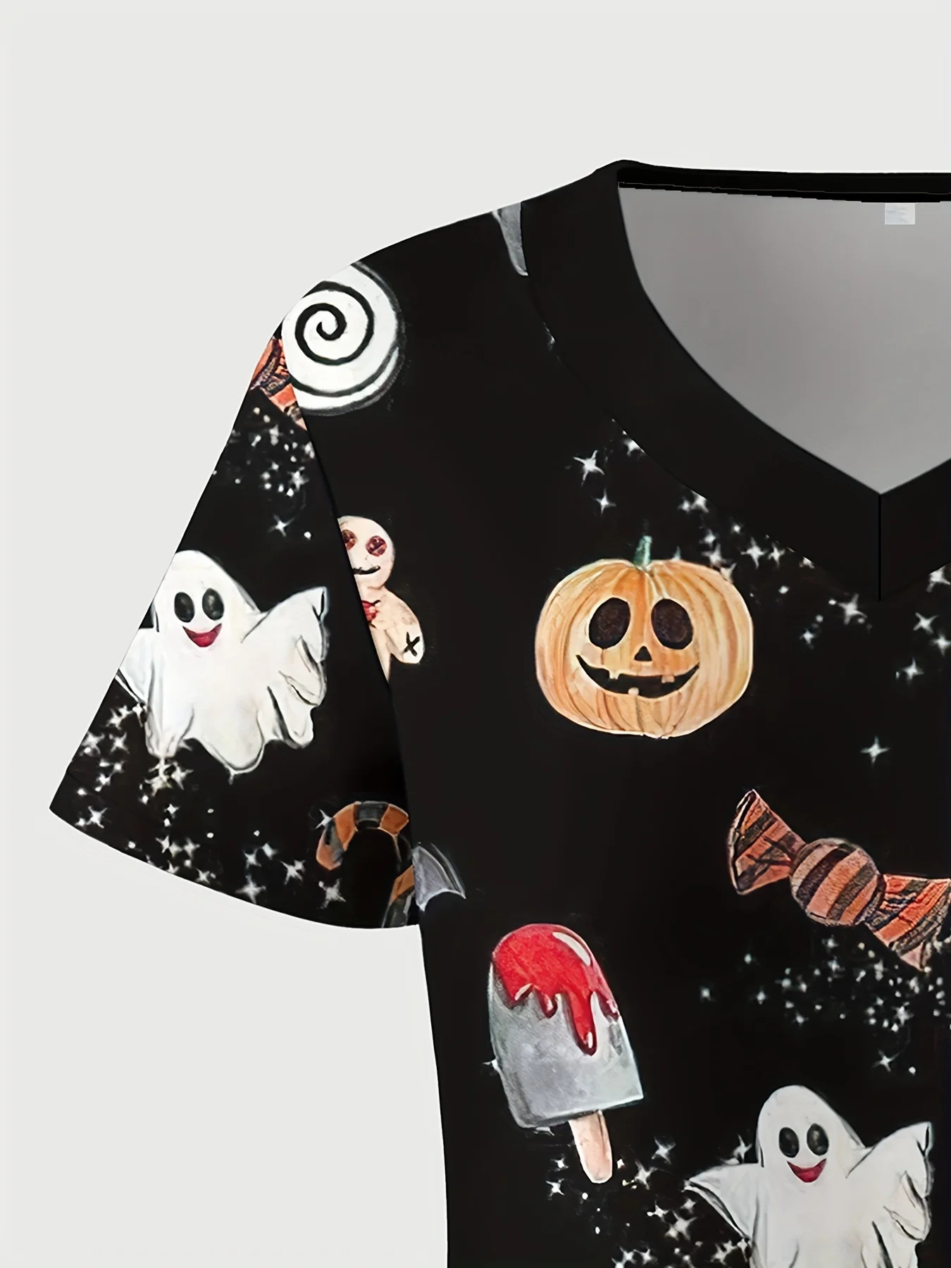 Damen-Scrub-Oberteil mit gruseligem Halloween-Design, Süßigkeiten-Geister-Kürbis-Print, V-Ausschnitt, kurze Ärmel, Taschen, Krankenschwesteruniform für medizinisches Personal – Detail 3