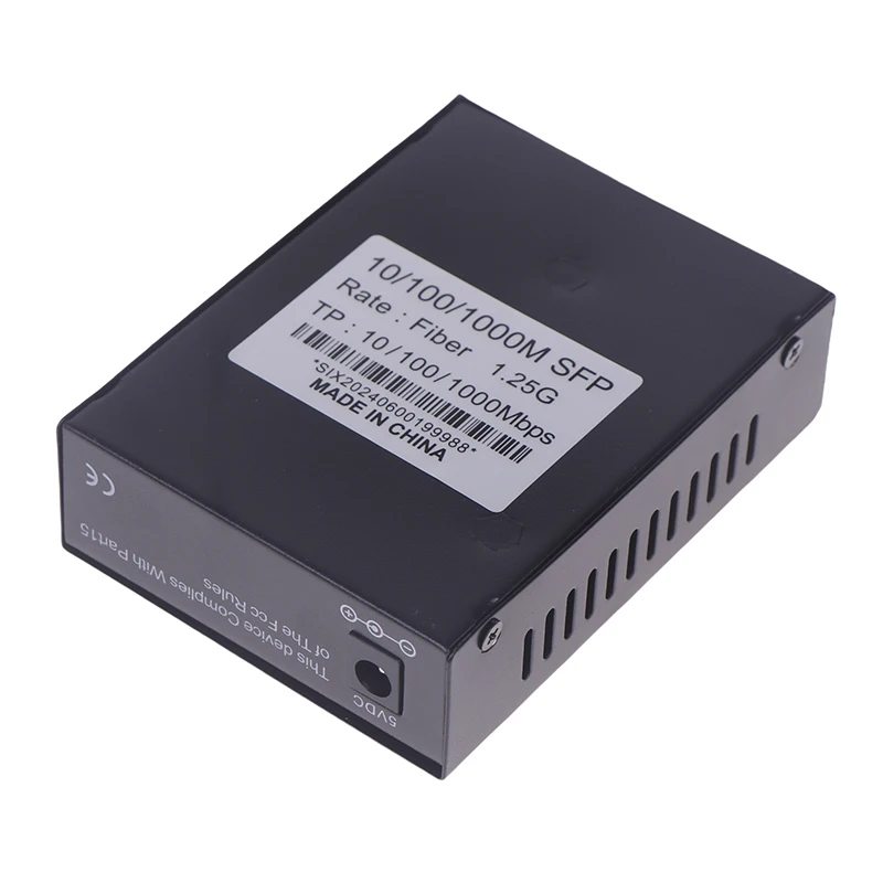 Vezelschakelaar Gigabit SFP Media Converter SFP naar RJ45 Transceiver 10/100/1000M Glasvezelschakelaar met 3KM/20KM LC/SC SFP-module