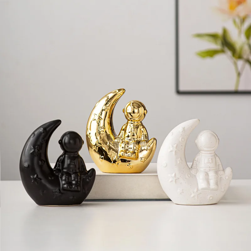 

Modern Creative Astronaut and Moon Ceramic Ornaments, Home Desktop Bookshelf, Porch Decoration, Crafts