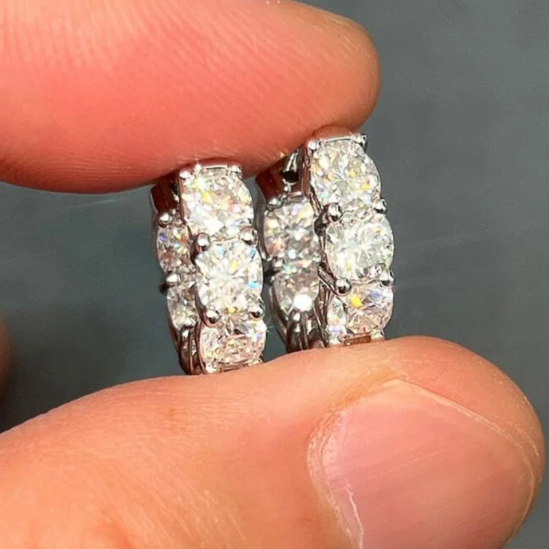 Huitan Dainty Hoop Earrings Full Oval Cubic Zirconia Temperament Circle Earrings for Women Daily Wear Exquisite Low-key Jewelry