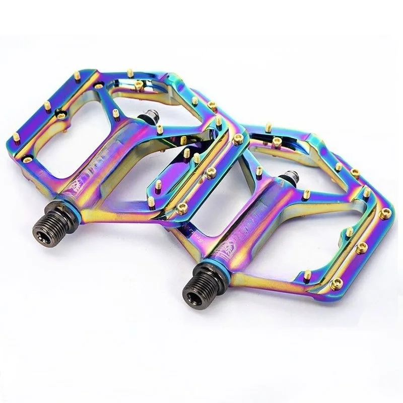 

Pedal road folding car