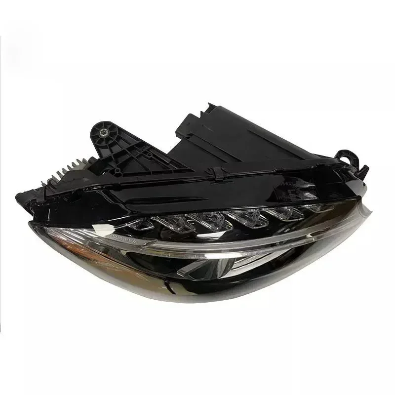 النسخة الأمريكية W205 كشافات زينون C-class C180 C250 C300 2015 2016 2017 الجودة الأصلية