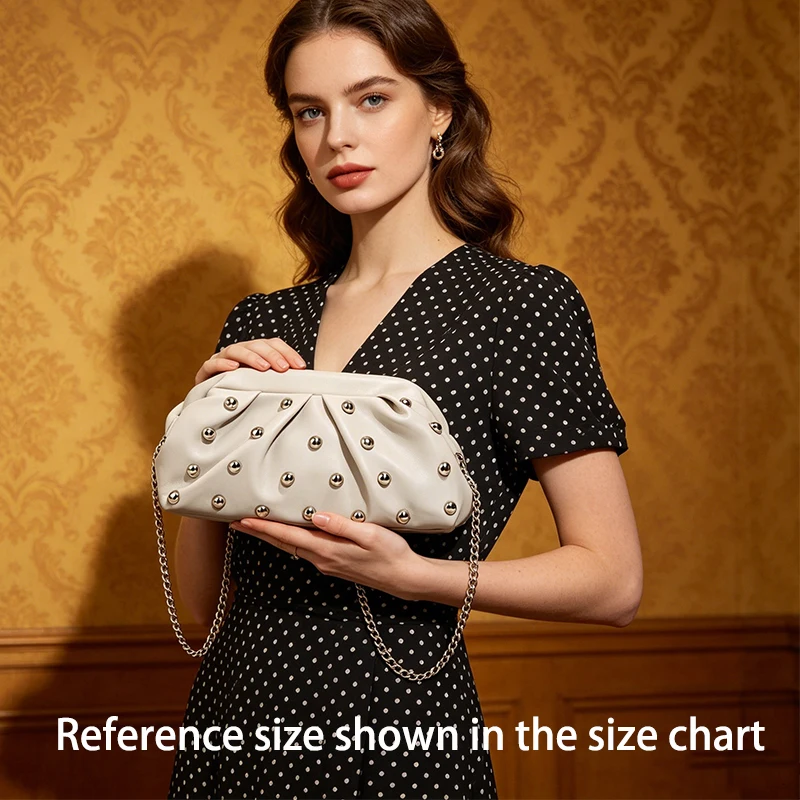 Rivet Leather Mobile Phone Storage Bag Chain Hand-held Pleated Leather Storage Bag