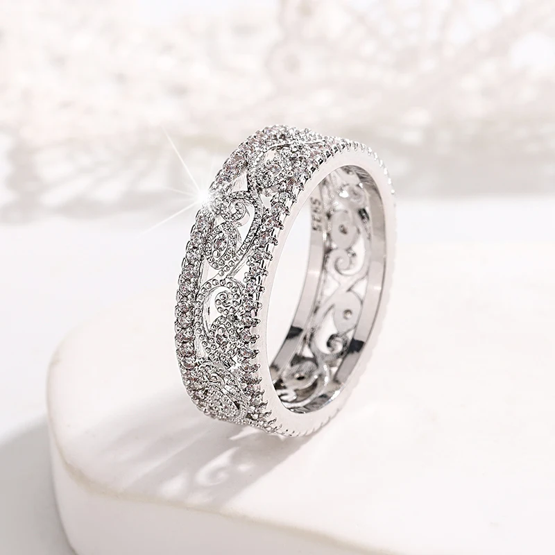 Luxurious Full Diamond Heavy Hollow Flower Micro Inlaid Zircon Ring Simple 925 Silver Plated Jewelry Wedding Party Gift