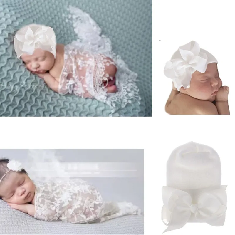 

Набор из 2 предметов: кружевное пеленание для новорожденных — треугольный платок и мягкая вязаная шапочка — предметы первой необходимости для фотосессии на первый месяц (гипоаллергенный)