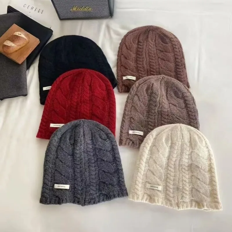 

Модная и универсальная теплая шапка, осенне-зимняя новая вязаная пуловерная шапка в стиле ретро, шапочки Skullies, шапки для женщин