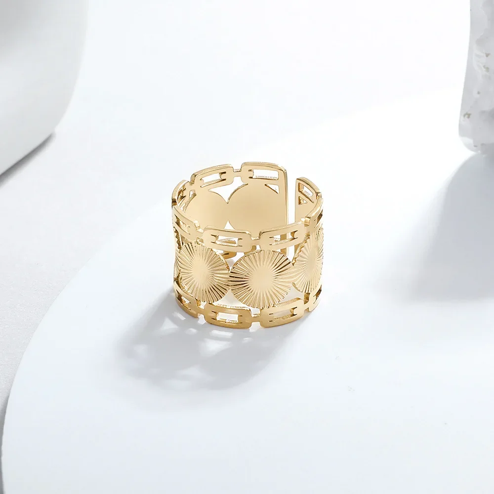 

Temperament Metal Gold Color Wide Geometric Irregular Rings for Women Fashion Wedding Engagement Adjustable Party Fine Jewelry