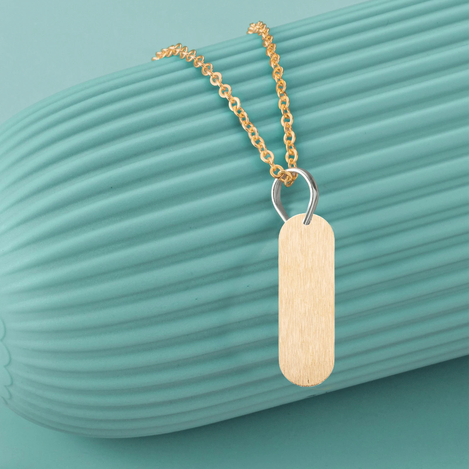 

25Pcs Long Copper Oval DIY Pendant Metal Tags Jewelry Making Pendants Single Hole Blank Pendant Versatile Use Metal Tags