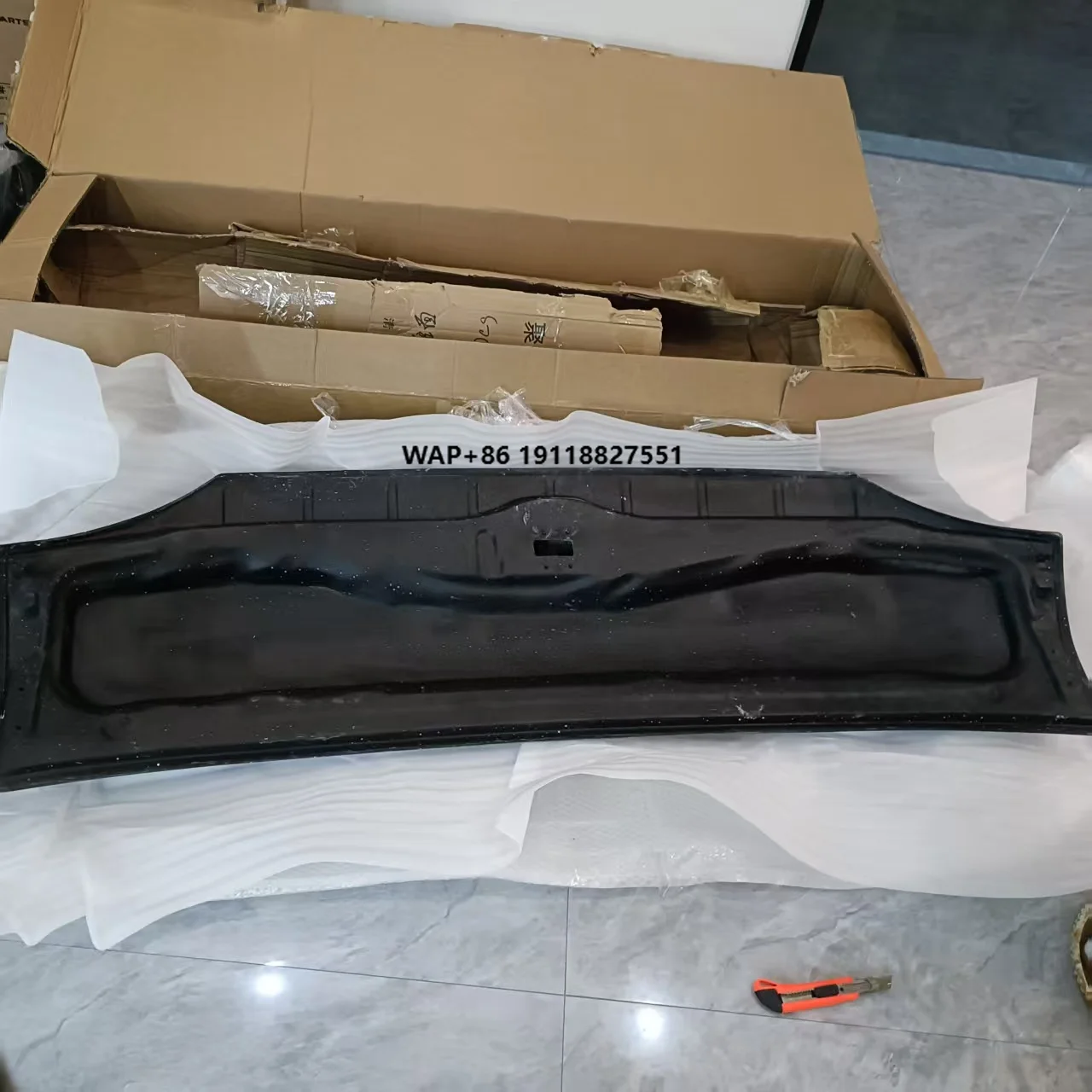 Hiace Carbon Fiber Engine Hood